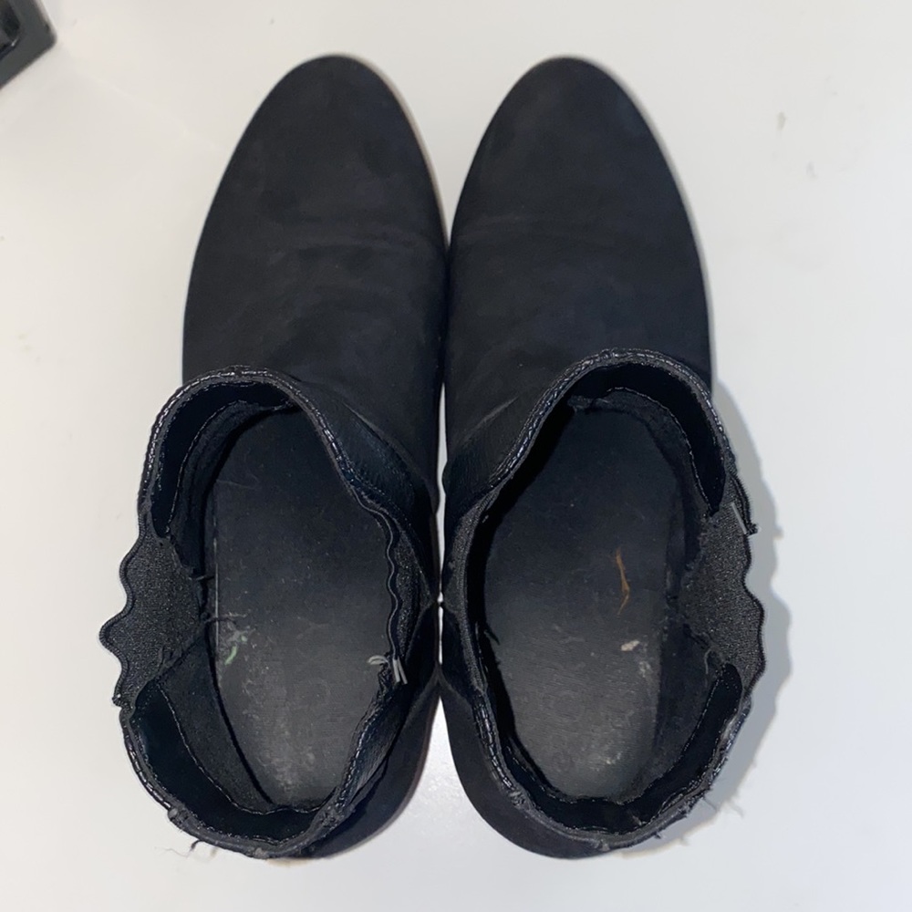 Roxy Booties - Picture 4 of 5